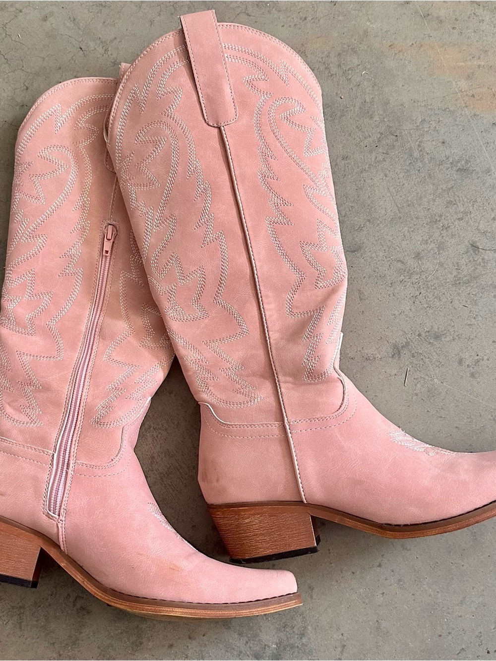 Women's Pink Suede Zip-Up Western Boots